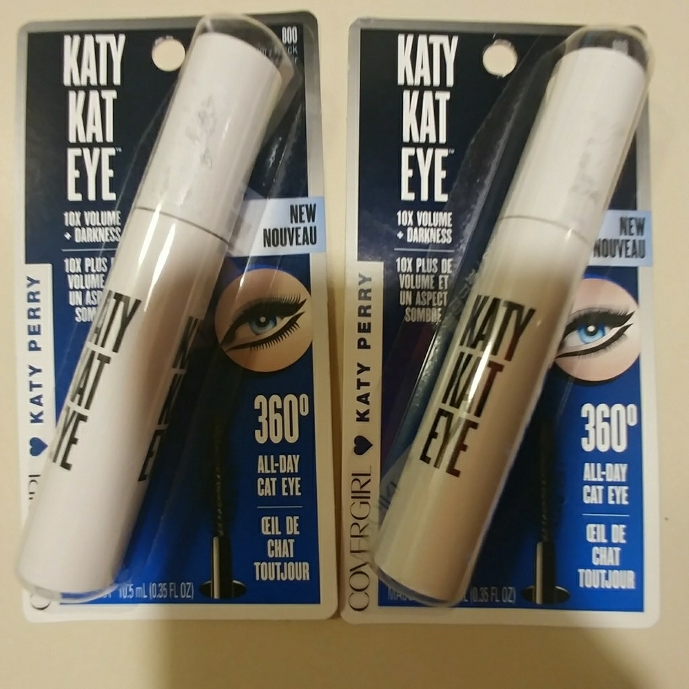BUNDLE of 2 Very Black Mascara